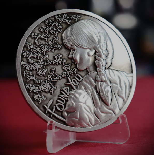 Annabelle : The Conjuring HORROR Limited Edition Collectible Medallion
