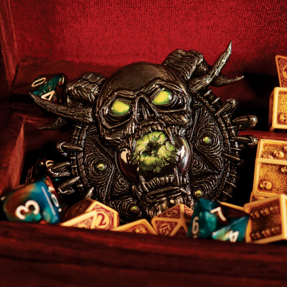 Dungeons & Dragons : Limited Edition Talisman of Ultimate Evil Medallion and Art Card