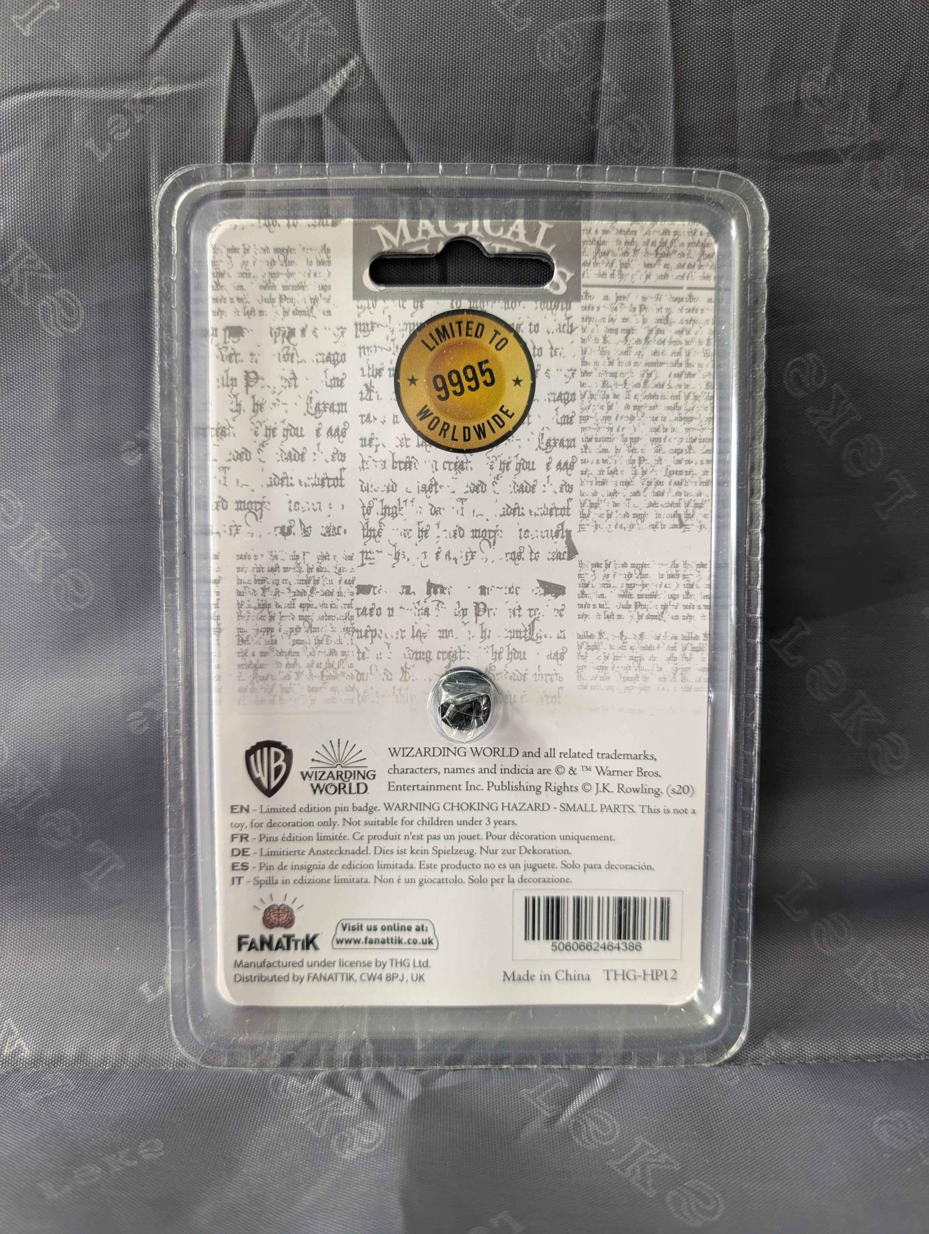 Harry Potter : Limited Edition Collectible Slytherin House Pin Badge