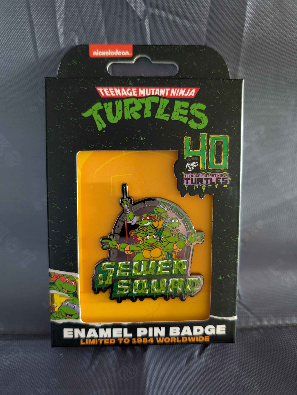 TMNT : Turtles " Sewer Squad " Limited Edition Collectible 40th Anniversary Pin Badge