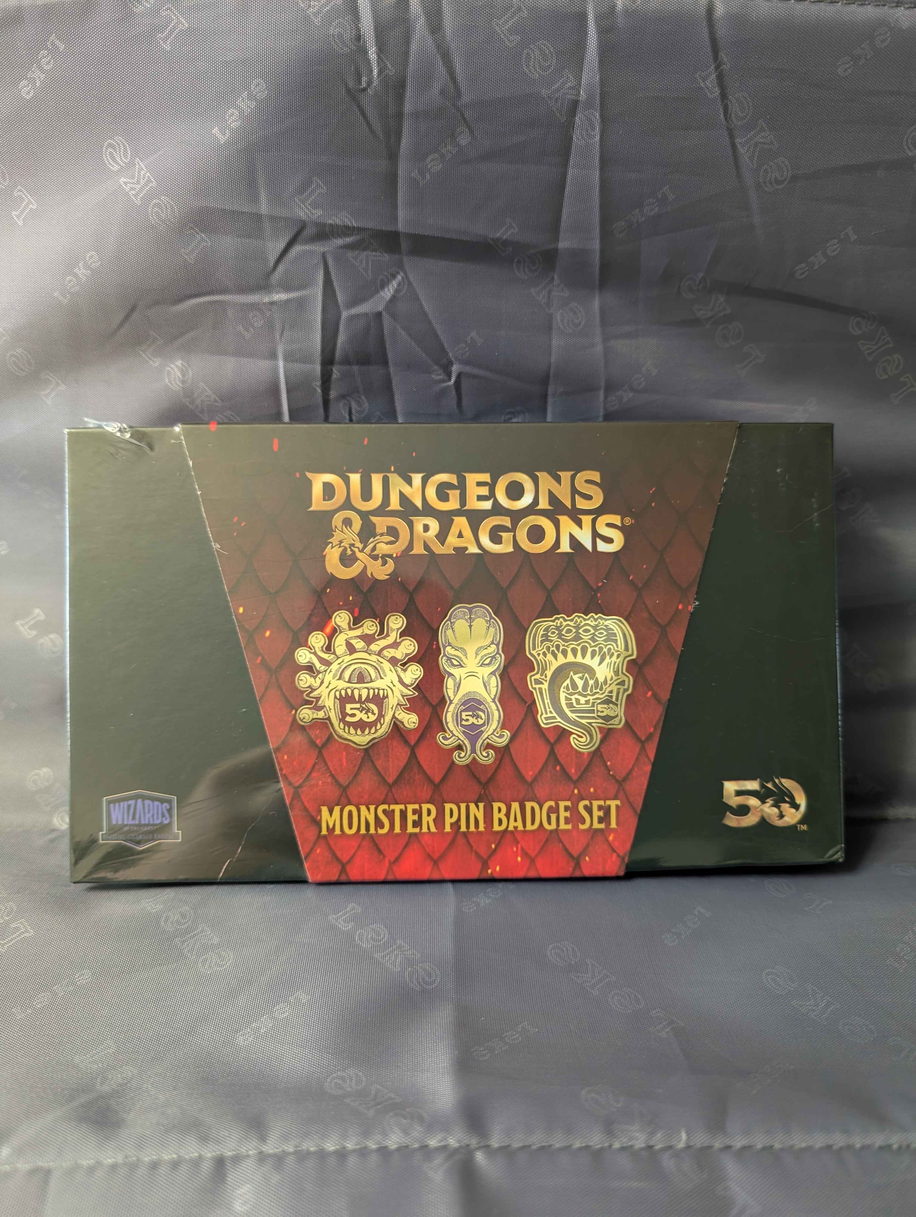 Dungeons & Dragons : 50th Anniversary Limited Edition Set of 3 Pin Badges