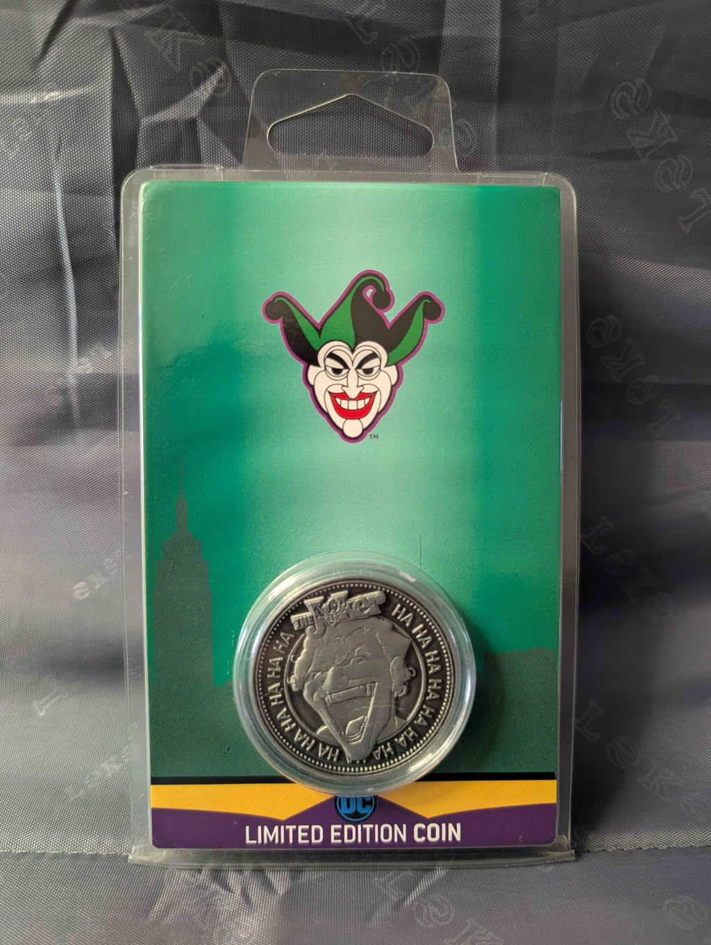 DC Comics : Joker Limited Edition Collectible Coin