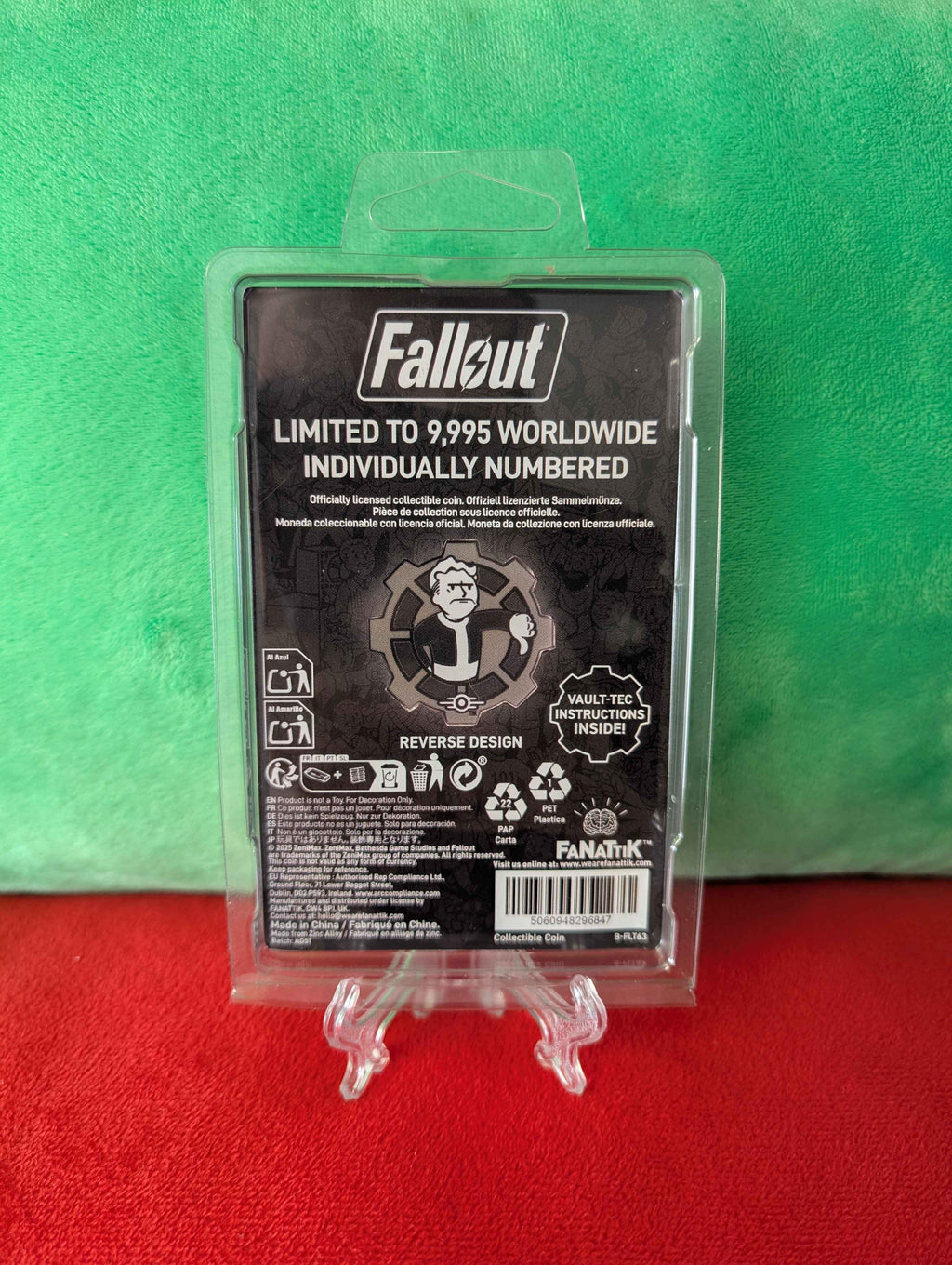 Fallout : Black & White Limited Edition Collectible Decision Flip Coin