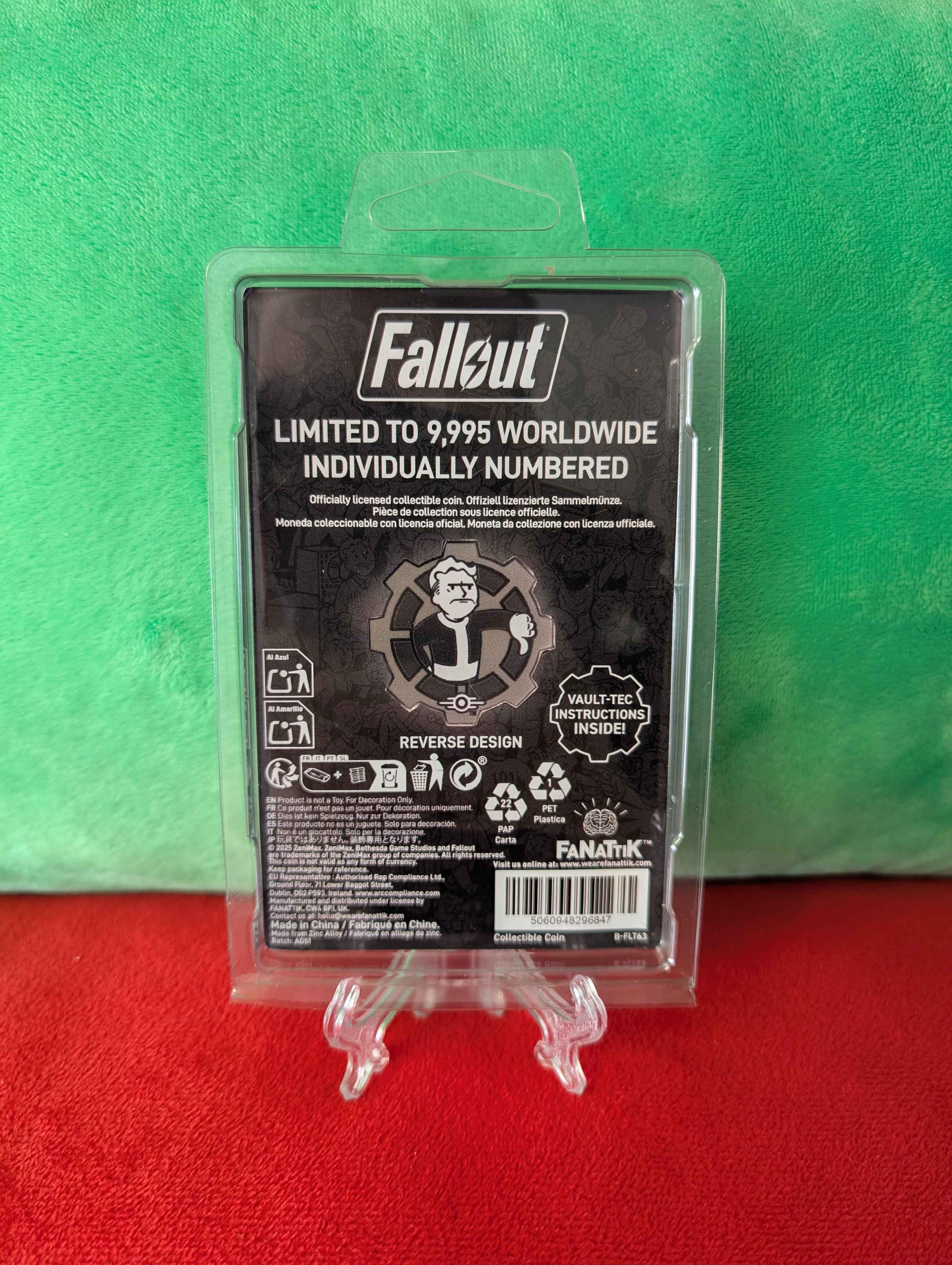 Fallout : Black & White Limited Edition Collectible Decision Flip Coin