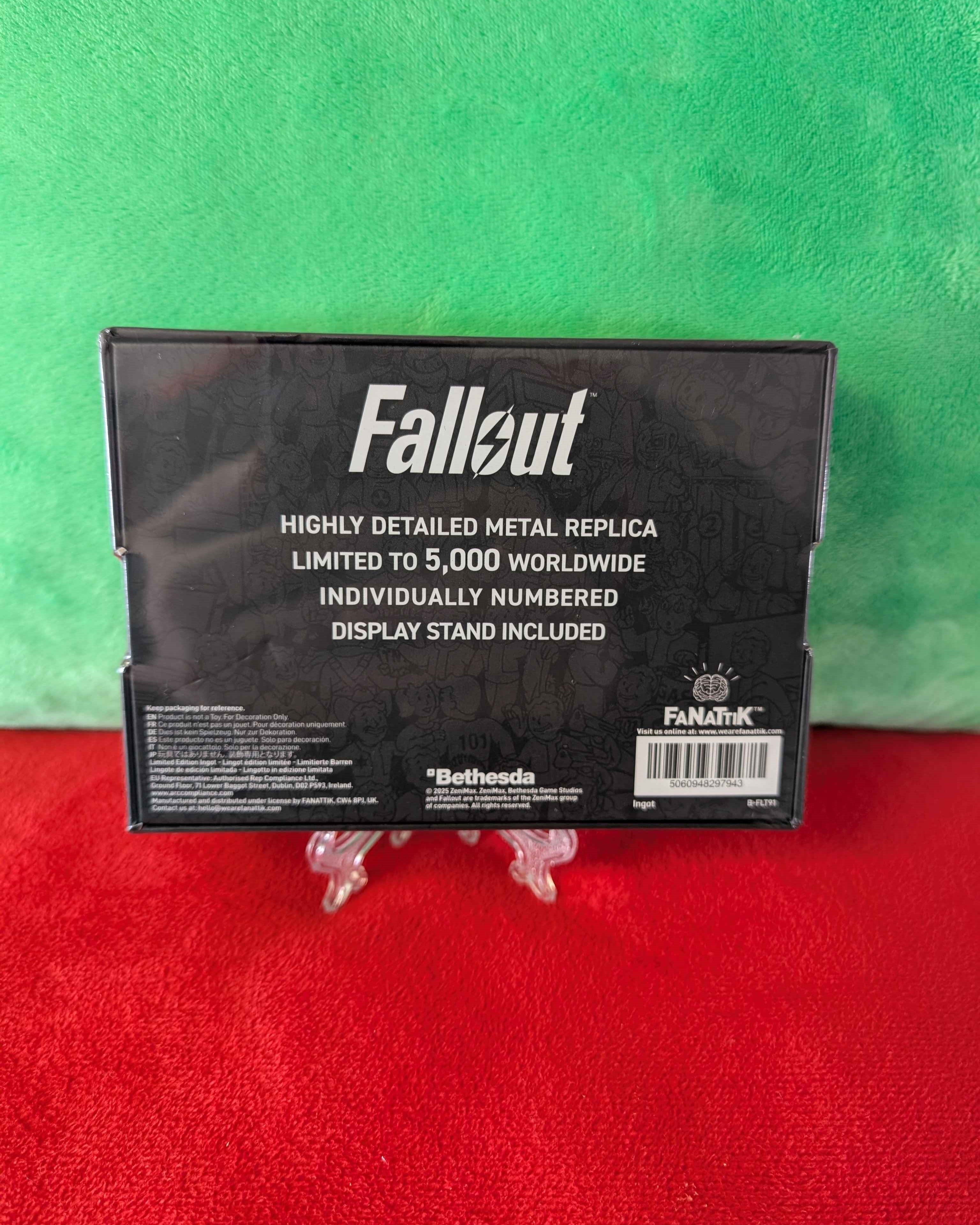 Fallout 4 : Vault 111 Limited Edition Collectible Security Keycard Replica