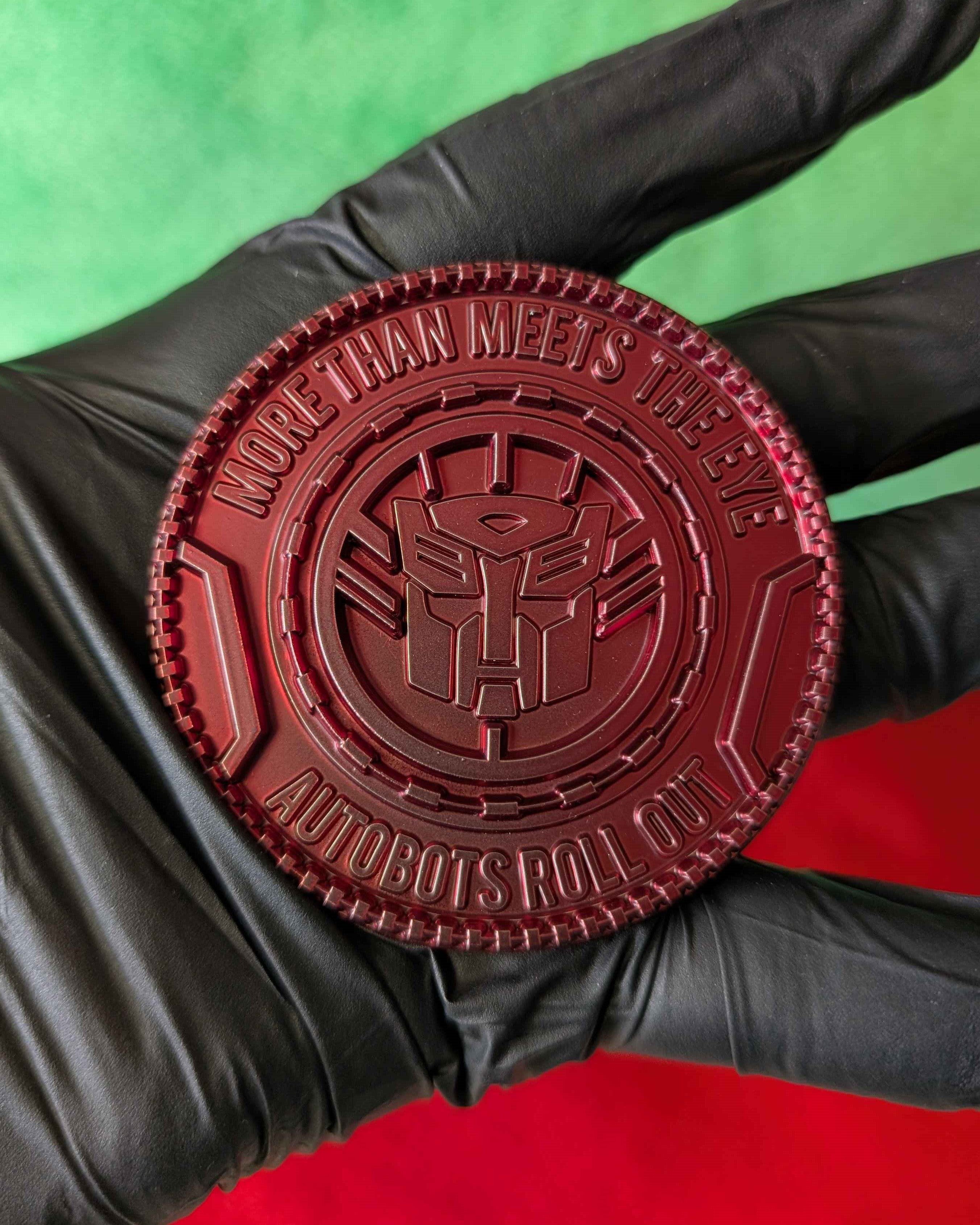 Transformers : 40th Anniversary Limited Edition Collectible Autobot Medallion