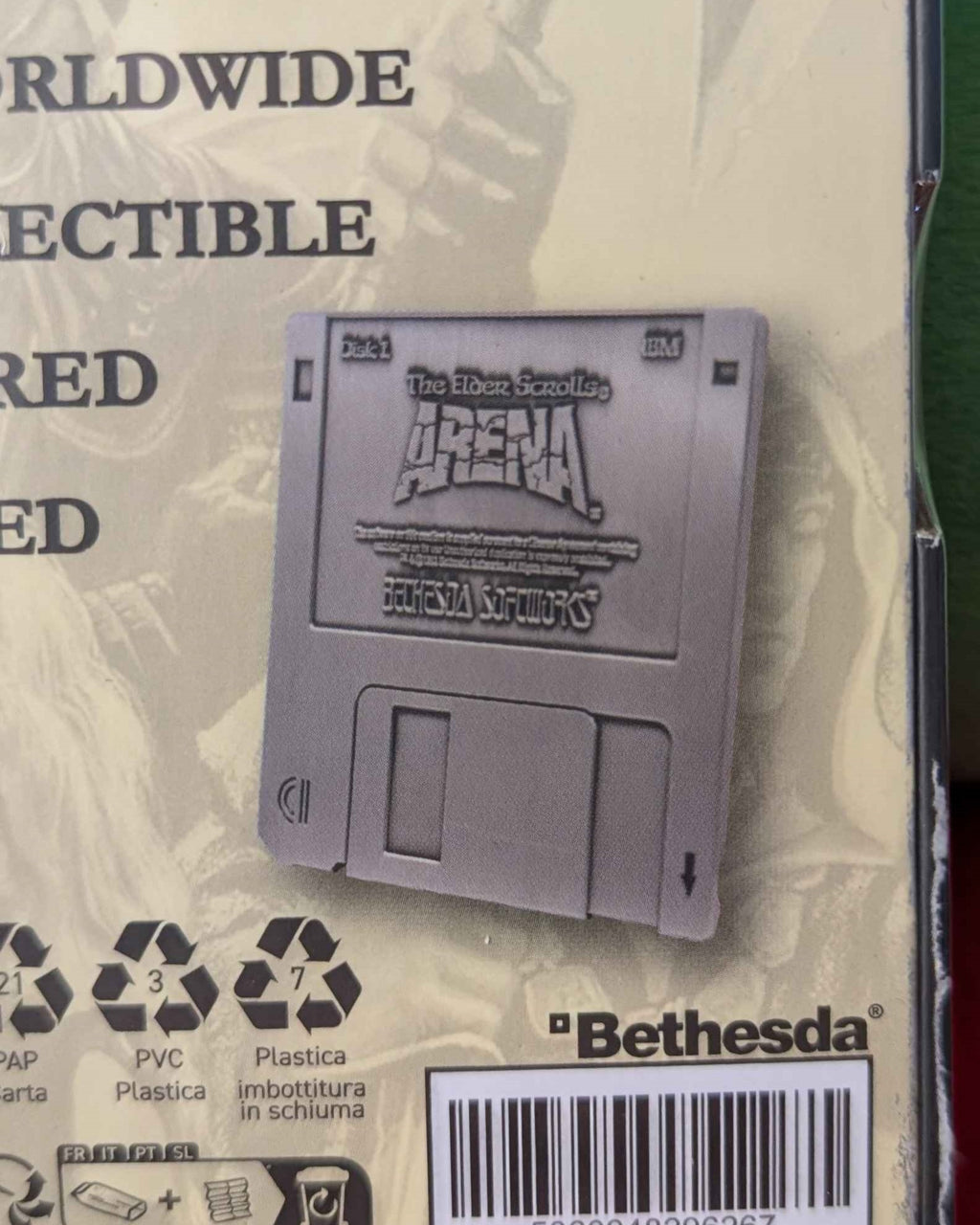 The Elder Scrolls Arena : Limited Edition Metal Collectible Floppy Disk Replica