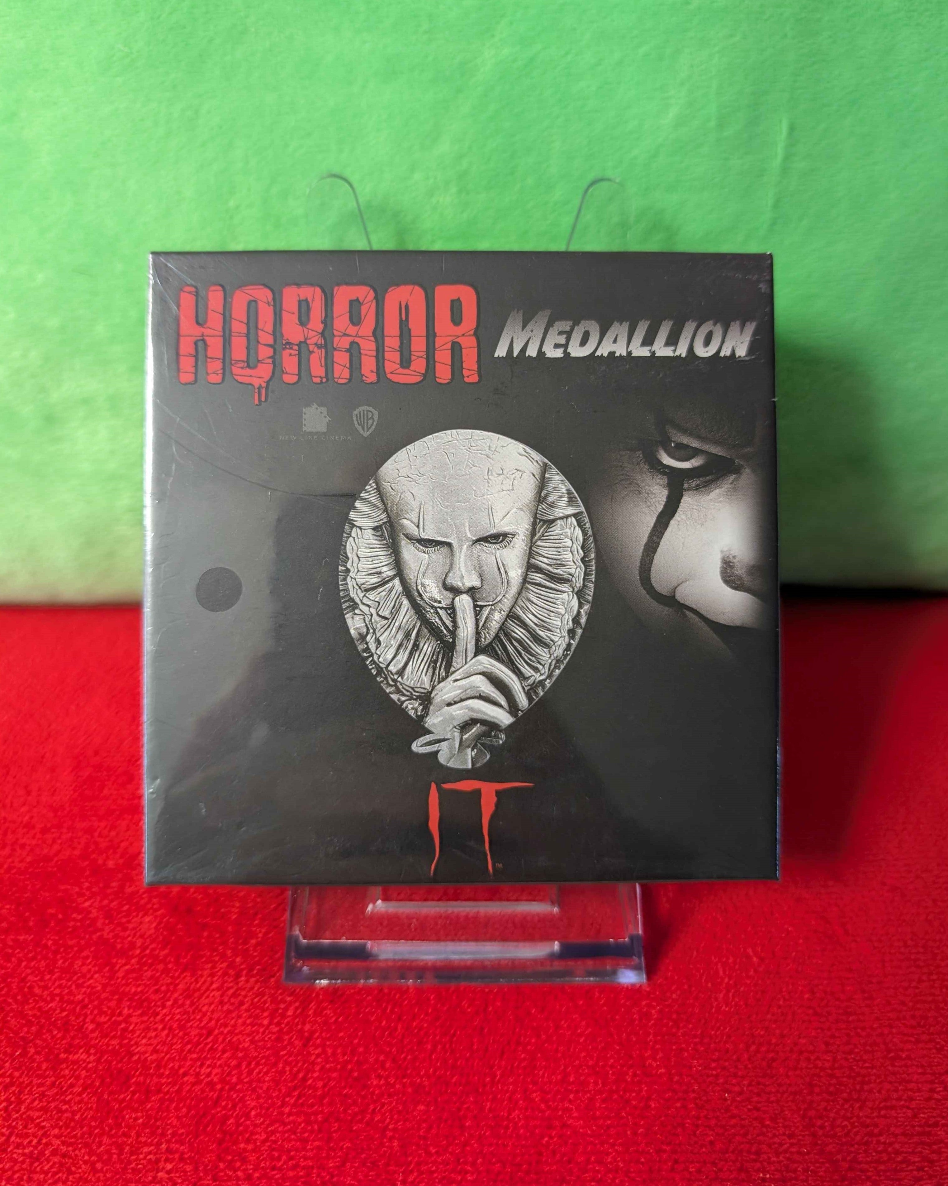 IT : Pennywise Limited Edition Collectible HORROR Medallion