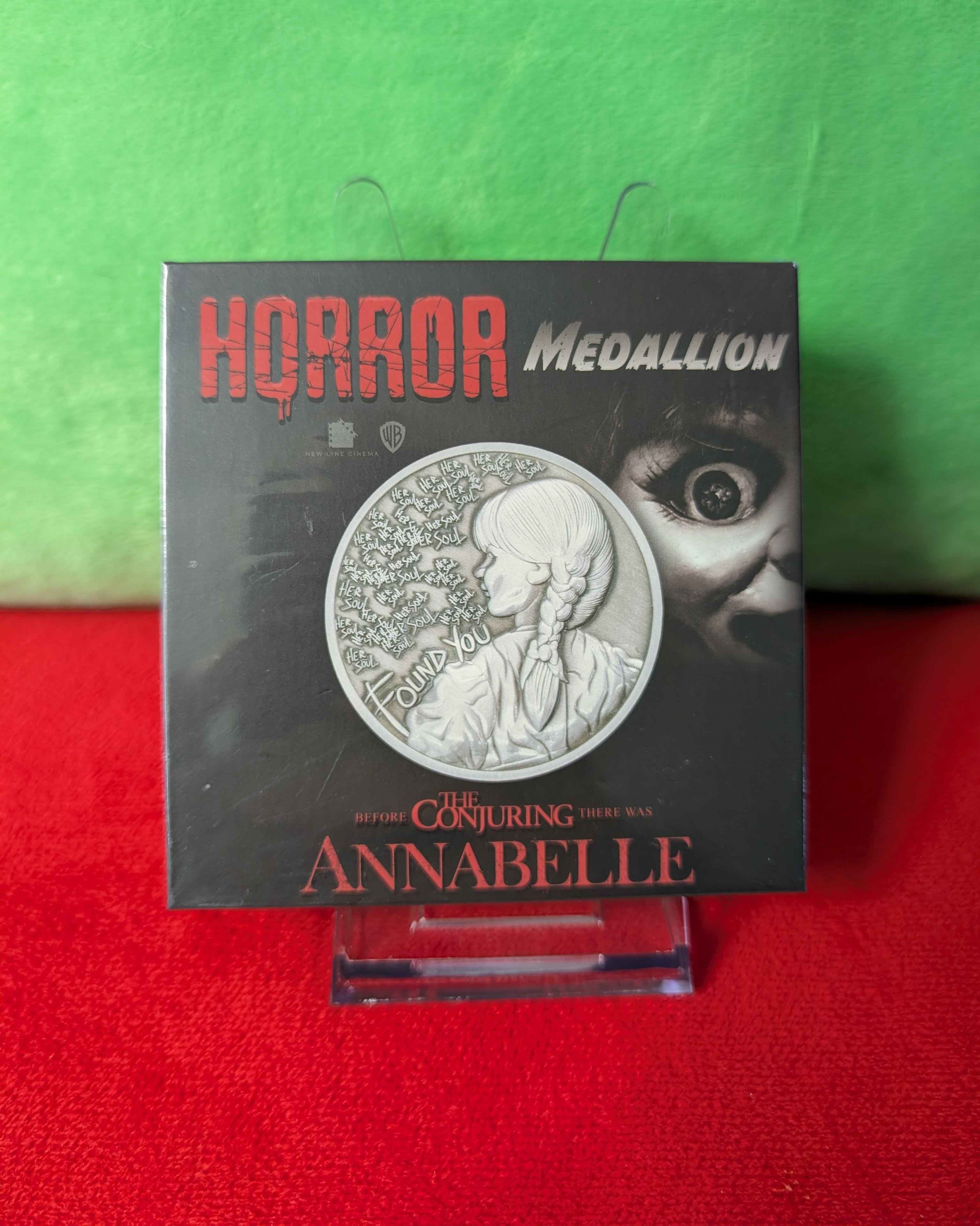 Annabelle : The Conjuring HORROR Limited Edition Collectible Medallion