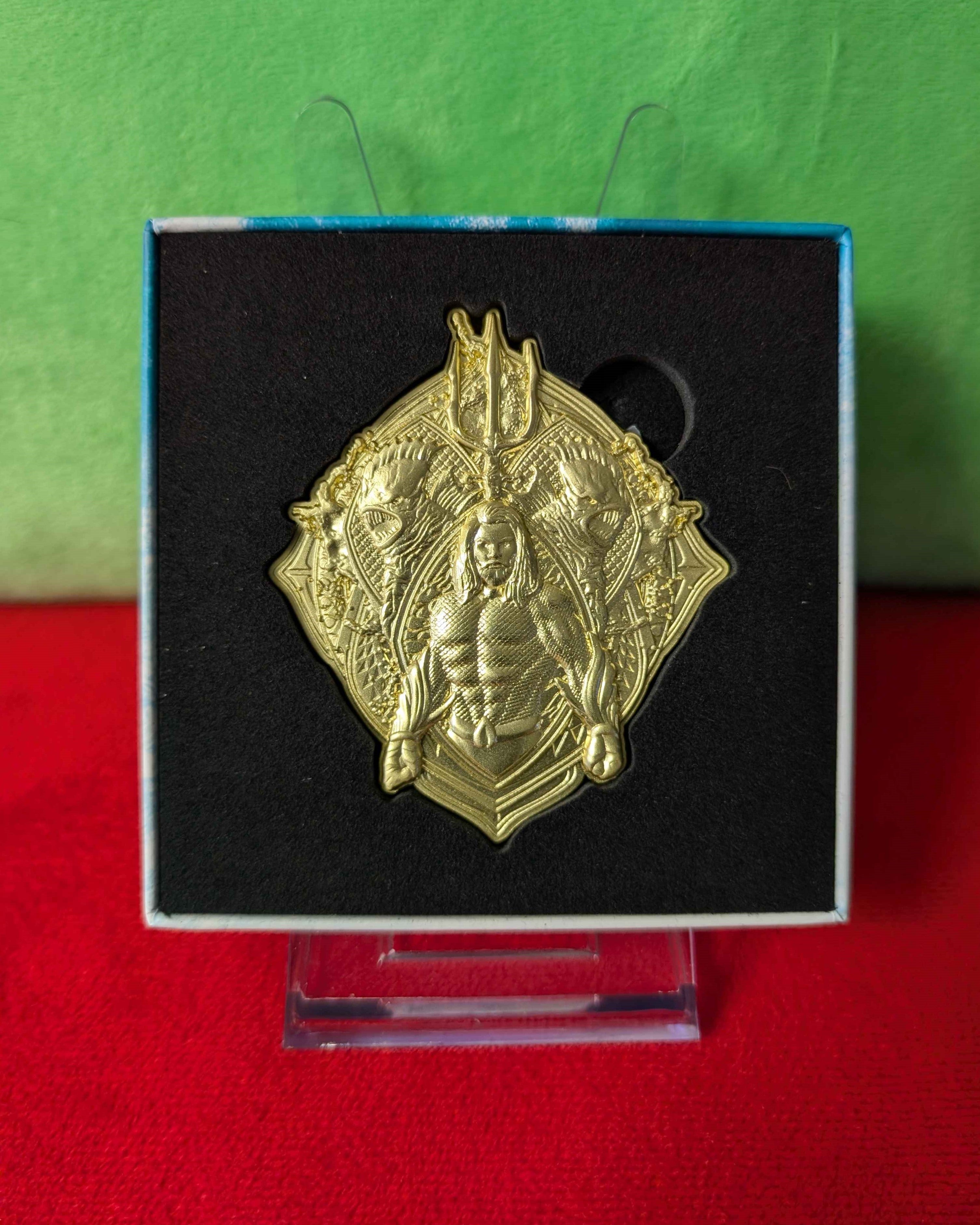 DC Movies : Aquaman Limited Edition Collectible Medallion
