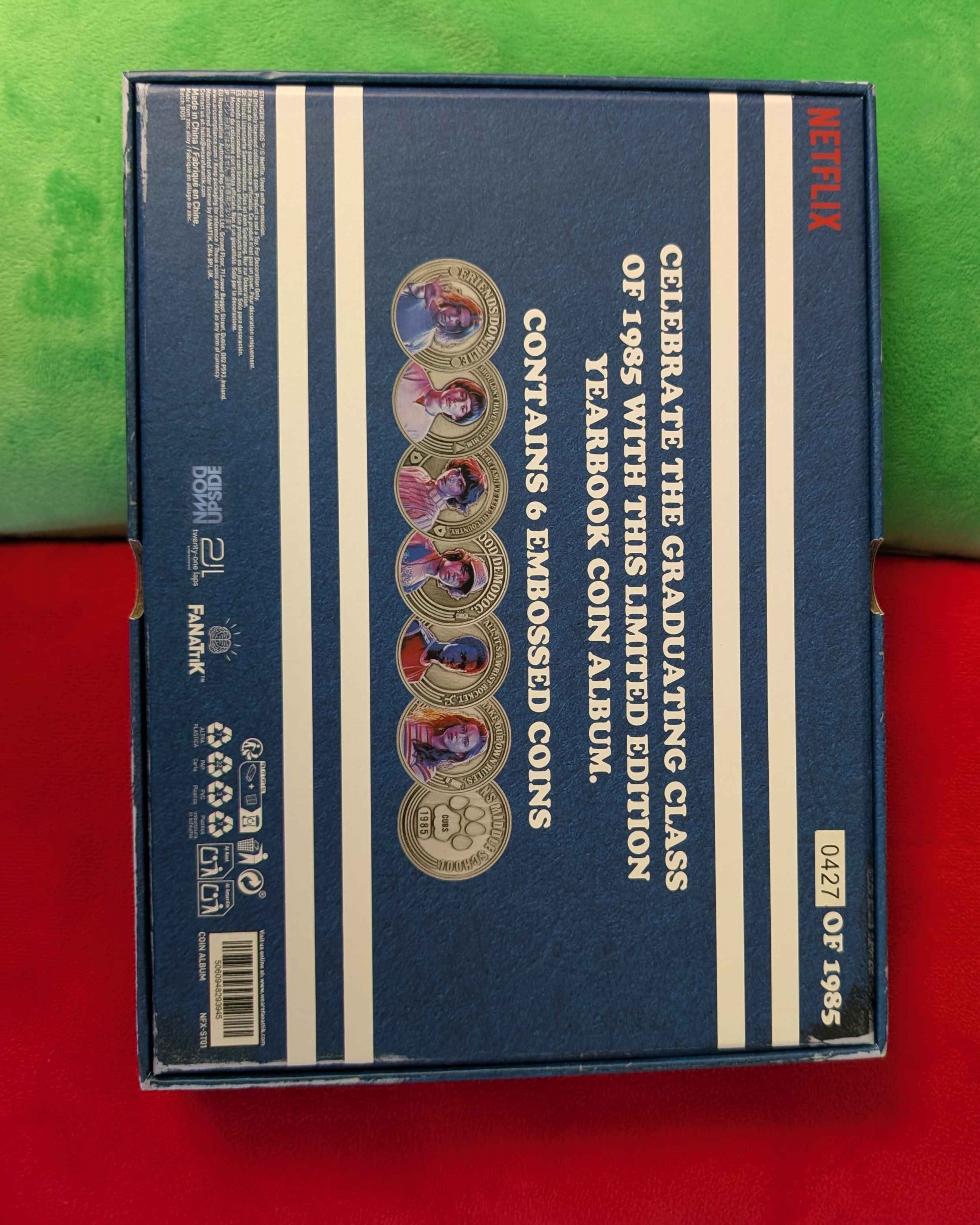 Stranger Things : Limited Edition Collectible Yearbook Coin Album