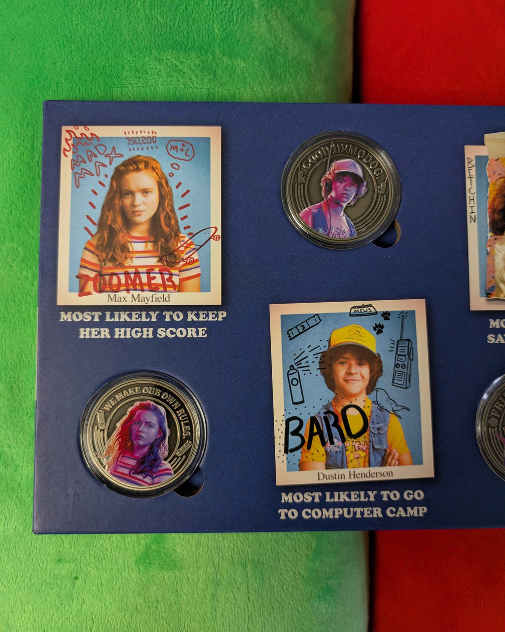 Stranger Things : Limited Edition Collectible Yearbook Coin Album