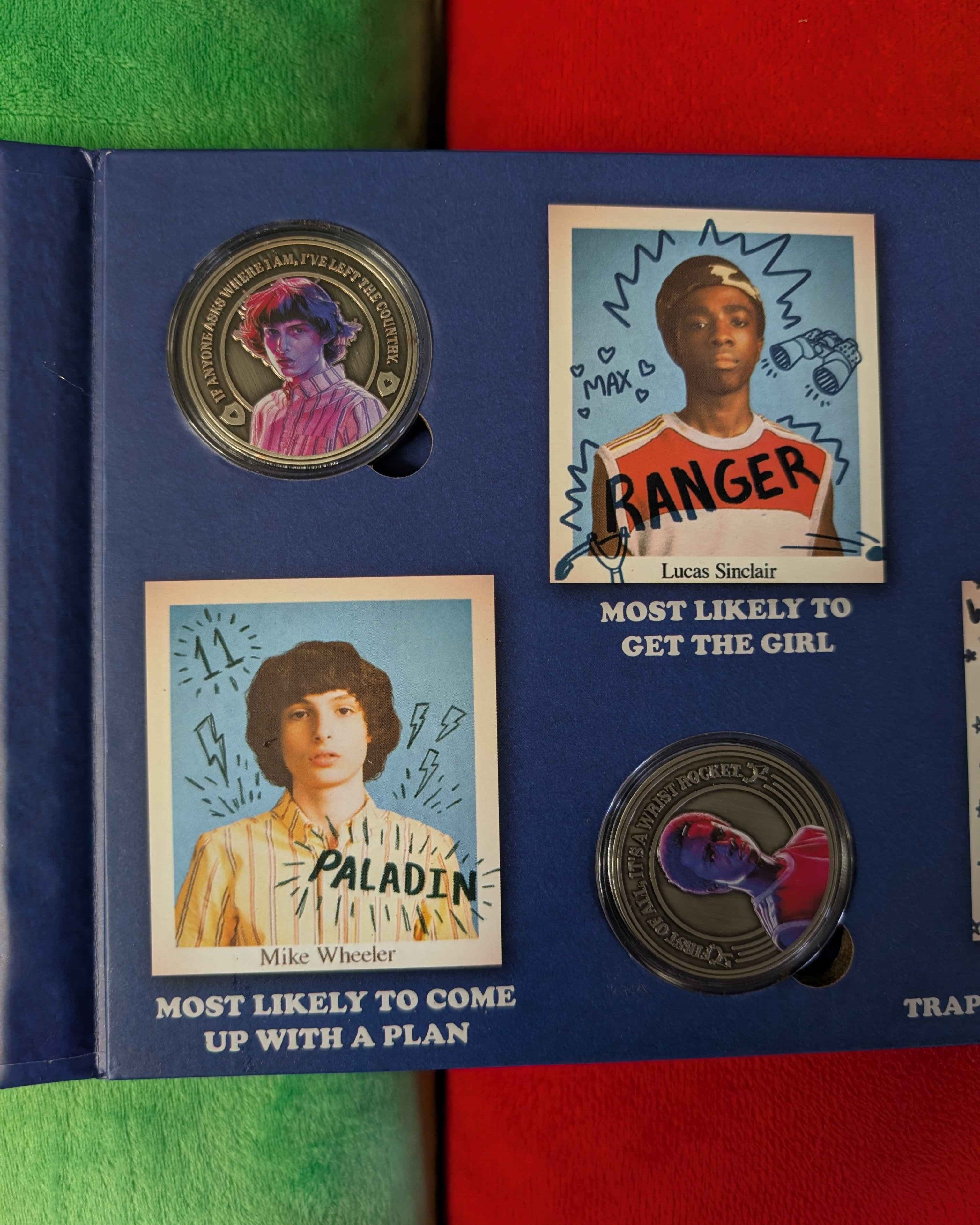 Stranger Things : Limited Edition Collectible Yearbook Coin Album