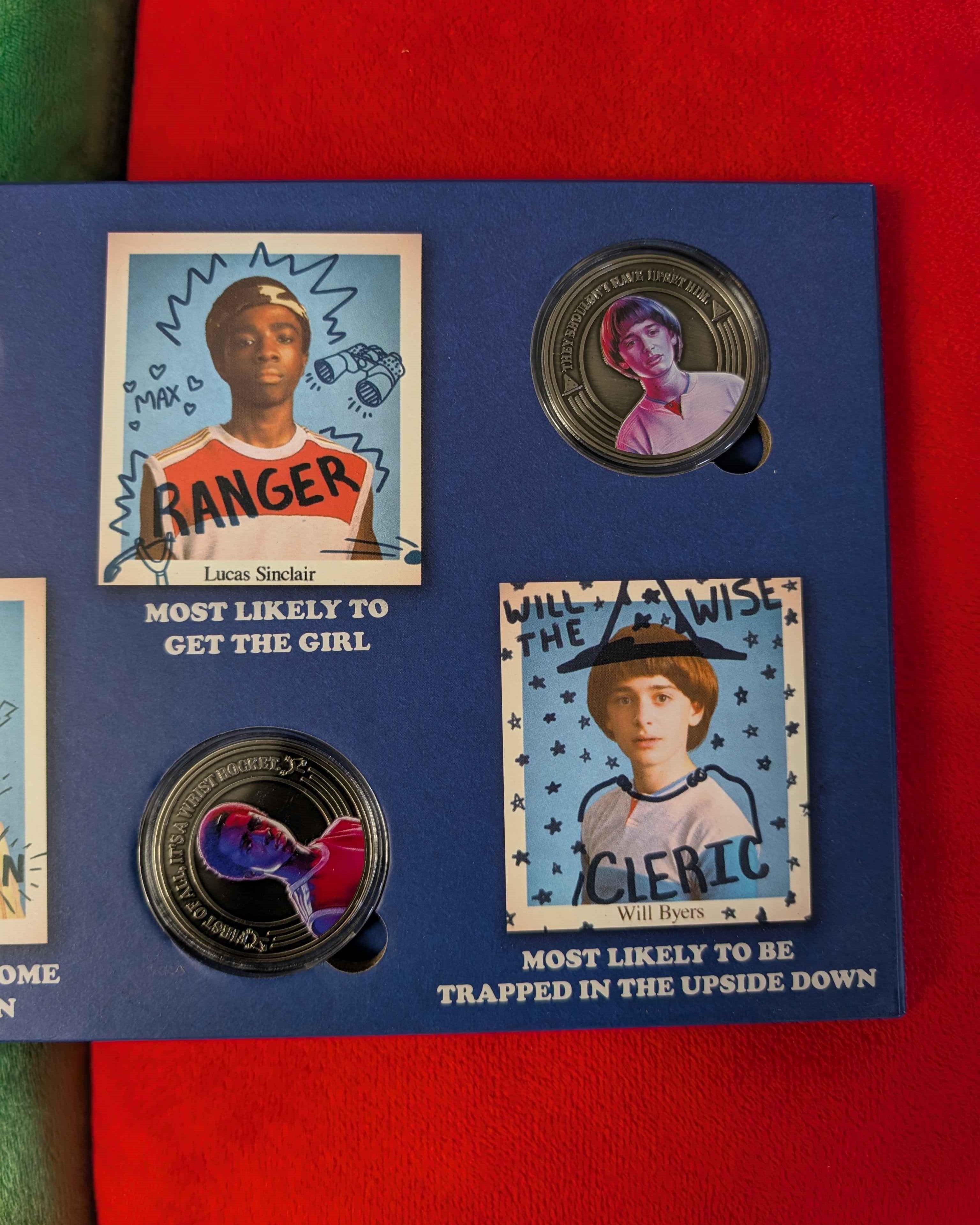 Stranger Things : Limited Edition Collectible Yearbook Coin Album