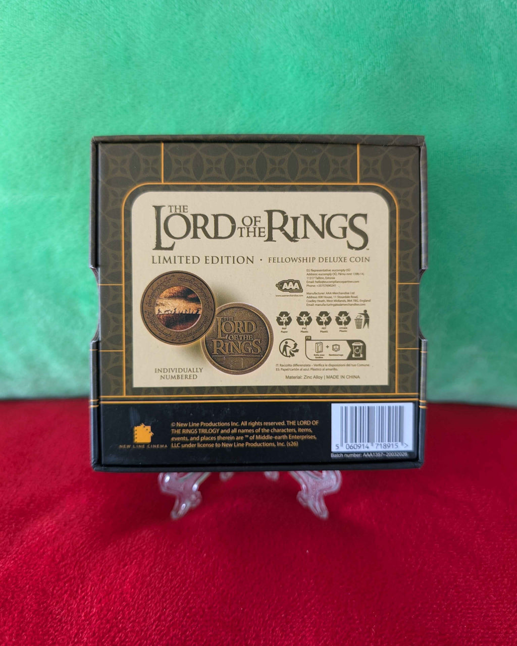 Lord of the Rings : The Fellowship Deluxe Limited Edition Coin with Display Stand