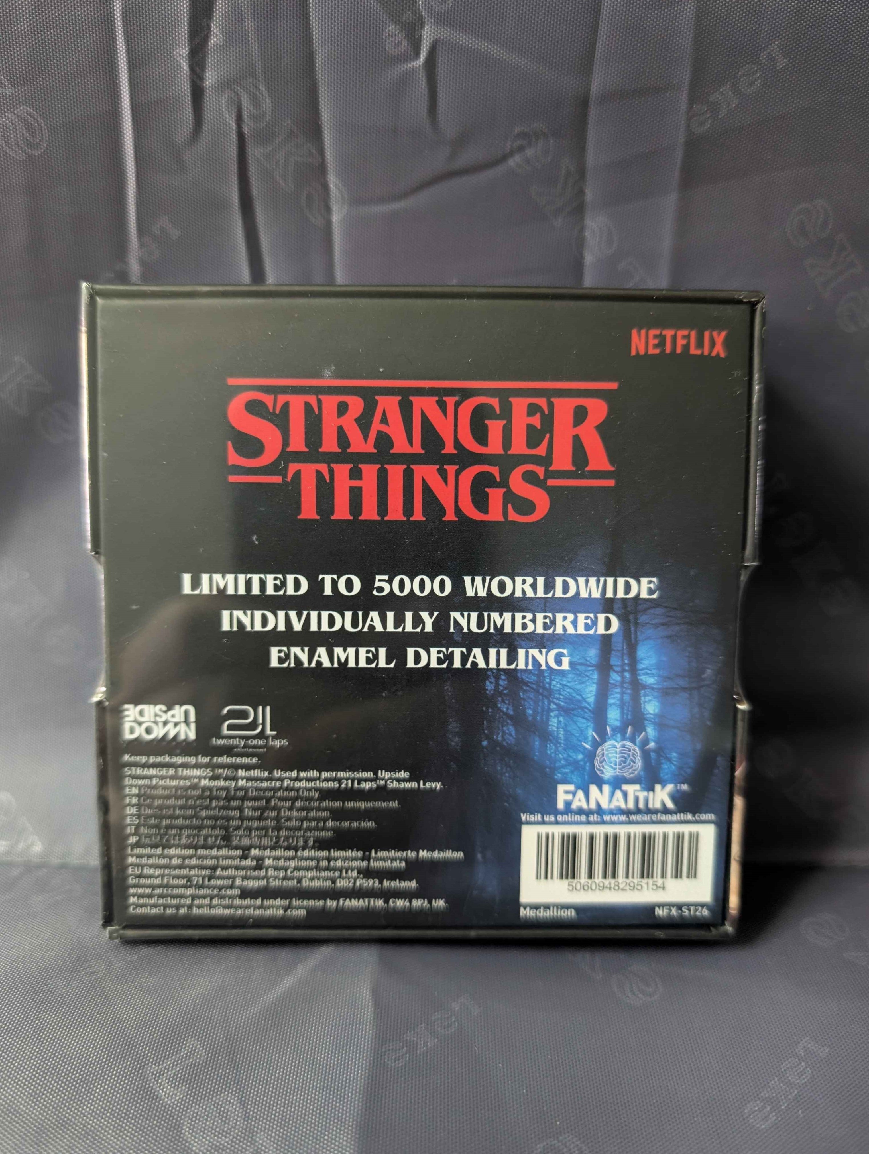 Stranger Things : Limited Edition Collectible Hellfire Club Medallion